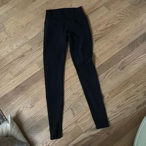 Alo Black Leggings